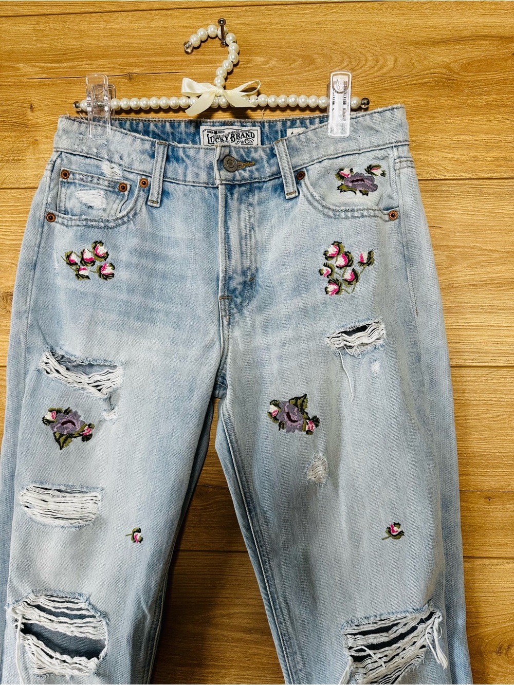 Lucky Brand Light Blue Distressed Boyfriend Jeans with Floral Embroidery - Picture 6 of 13